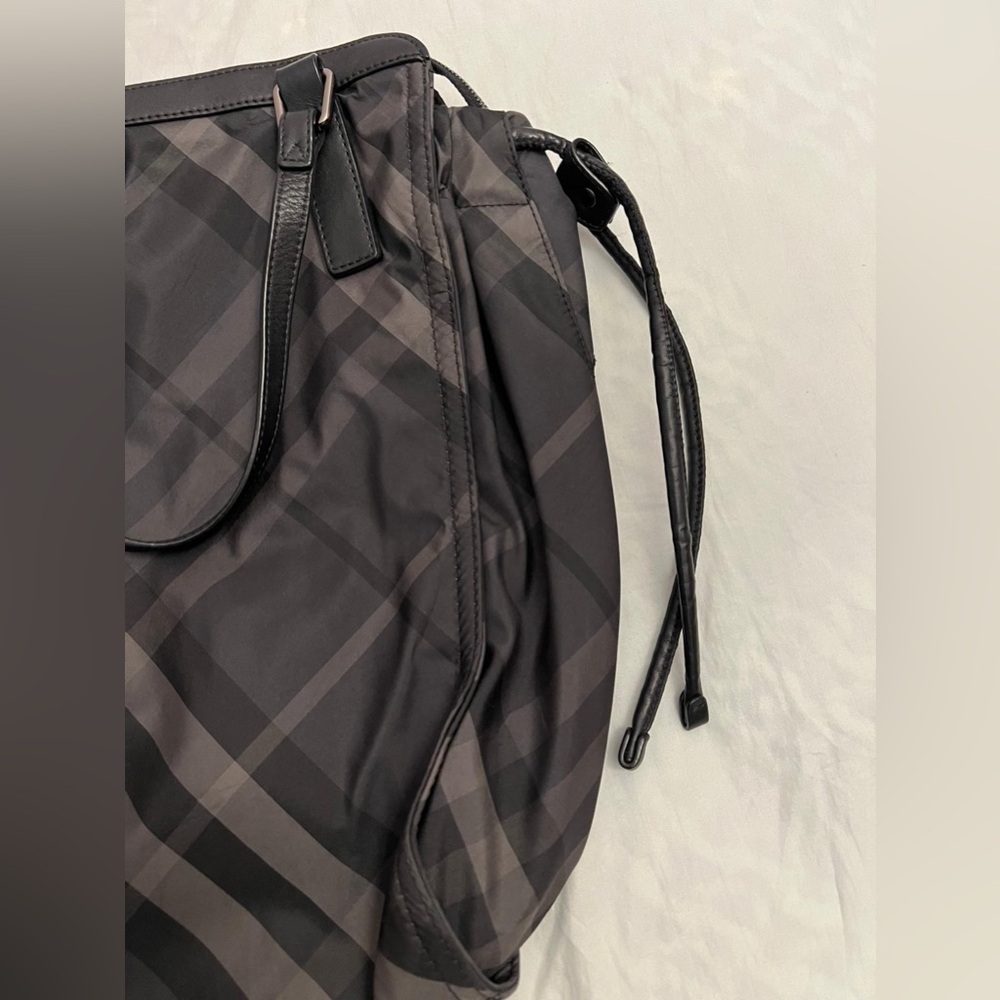 Burberry Smoked Check Hobo Bag - Picture 5 of 10